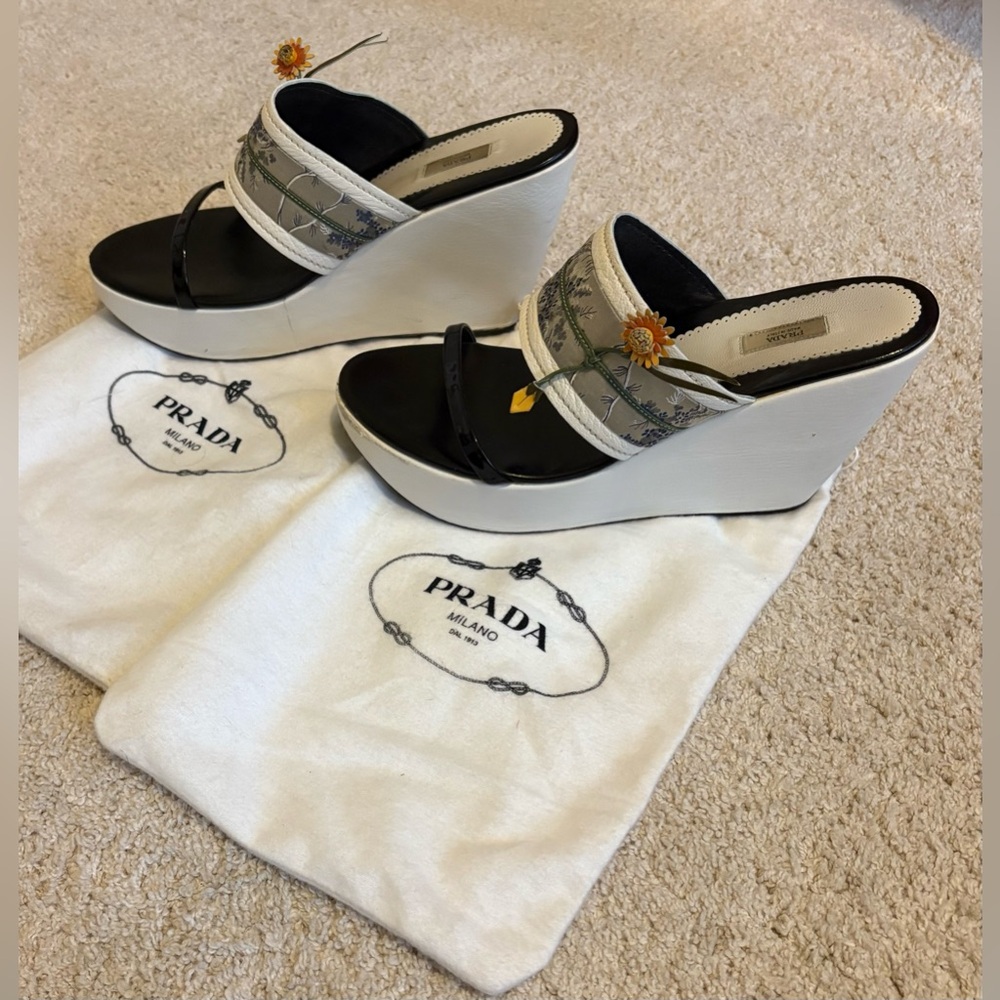 Prada platform sandals size 41